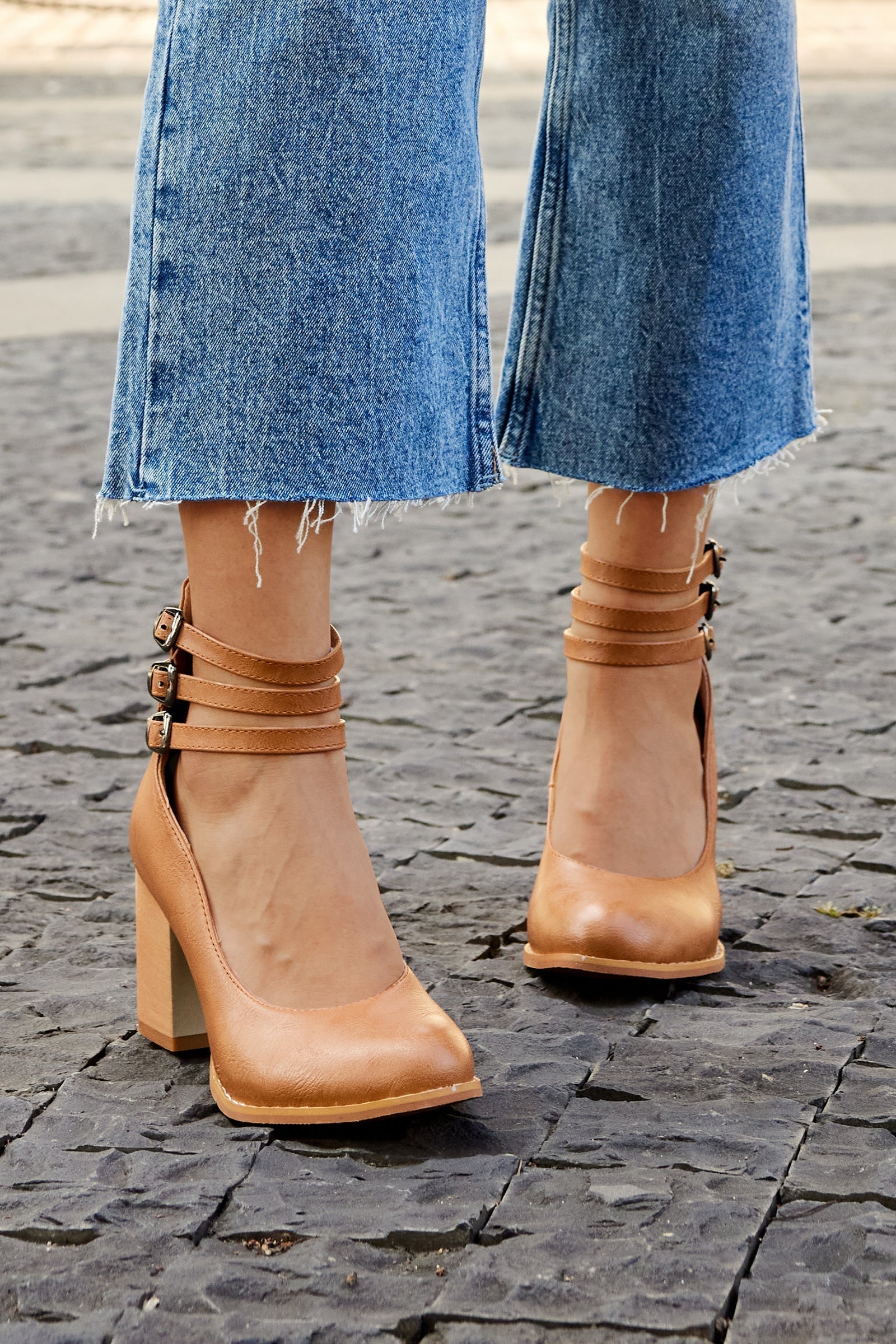 Casilda | Simák, sandales à talon large