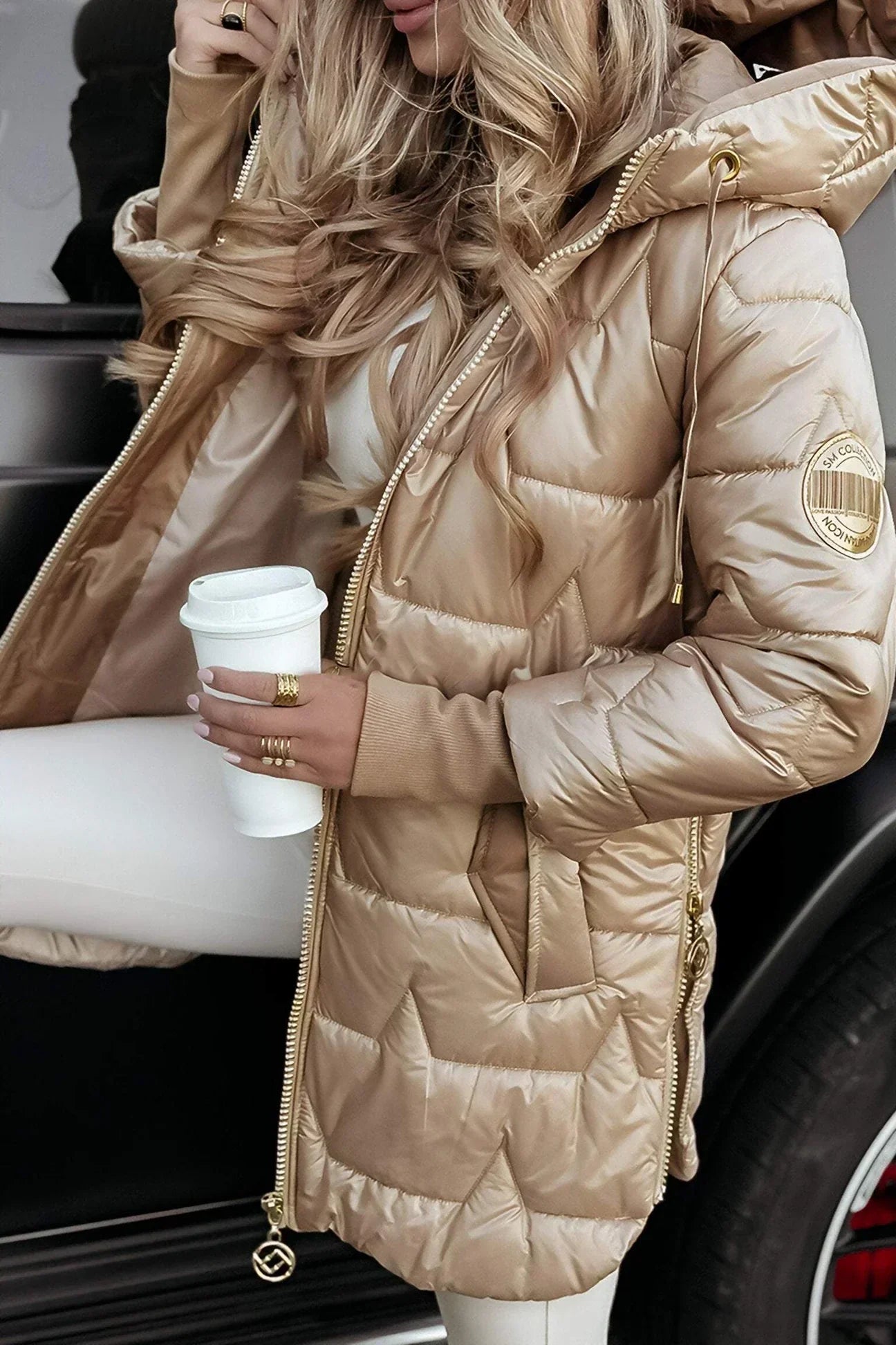 Ruby | Veste matelassée longue et chaude avec capuche enveloppante